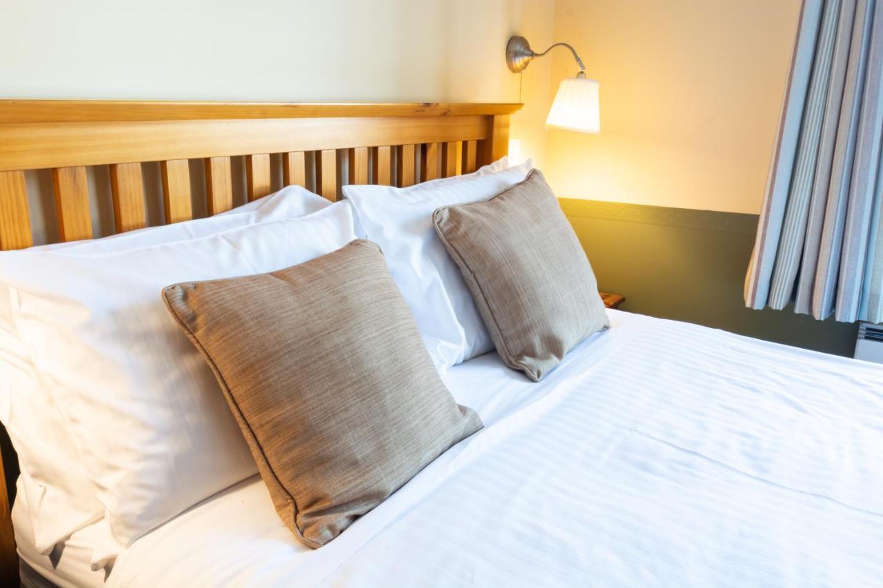 The Half Moon Inn And Country Lodge Yeovil Kültér fotó