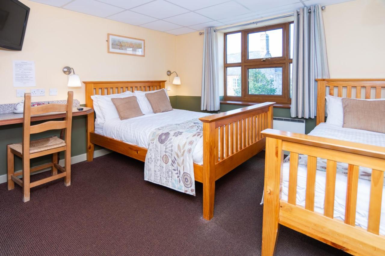 The Half Moon Inn And Country Lodge Yeovil Kültér fotó